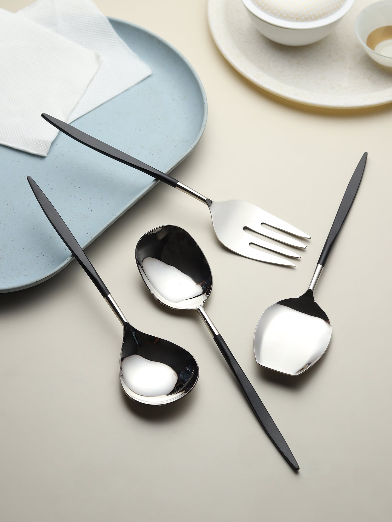 Midnight Opulence Serving set