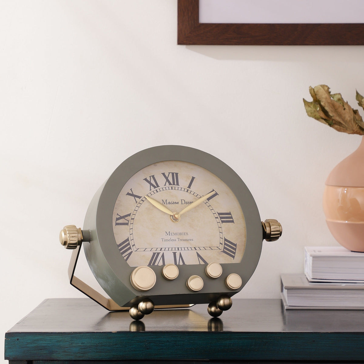 Kent Clock in green gold M.M.I. OVERSEAS