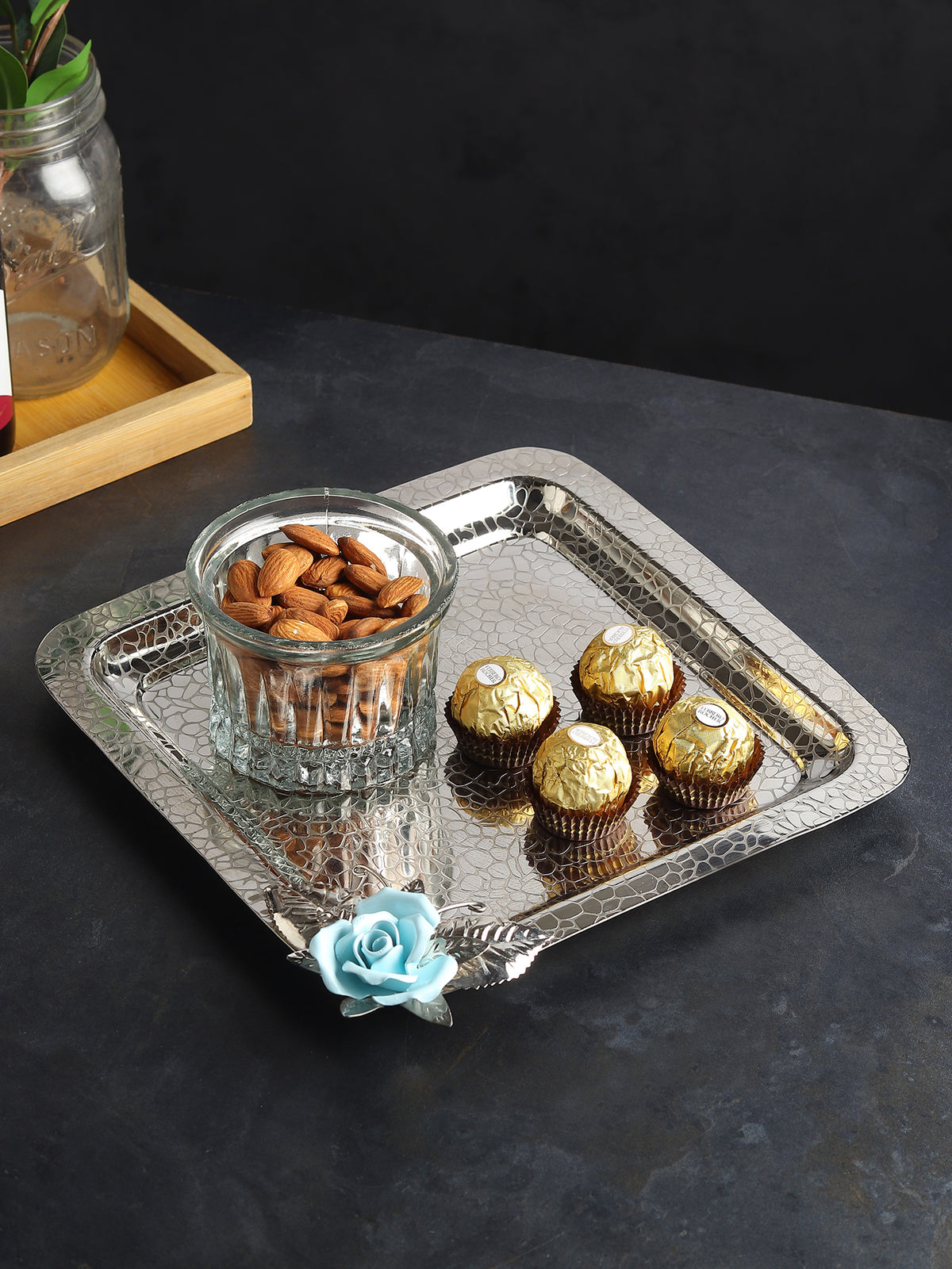 Petal Eclat Pink Square Tray