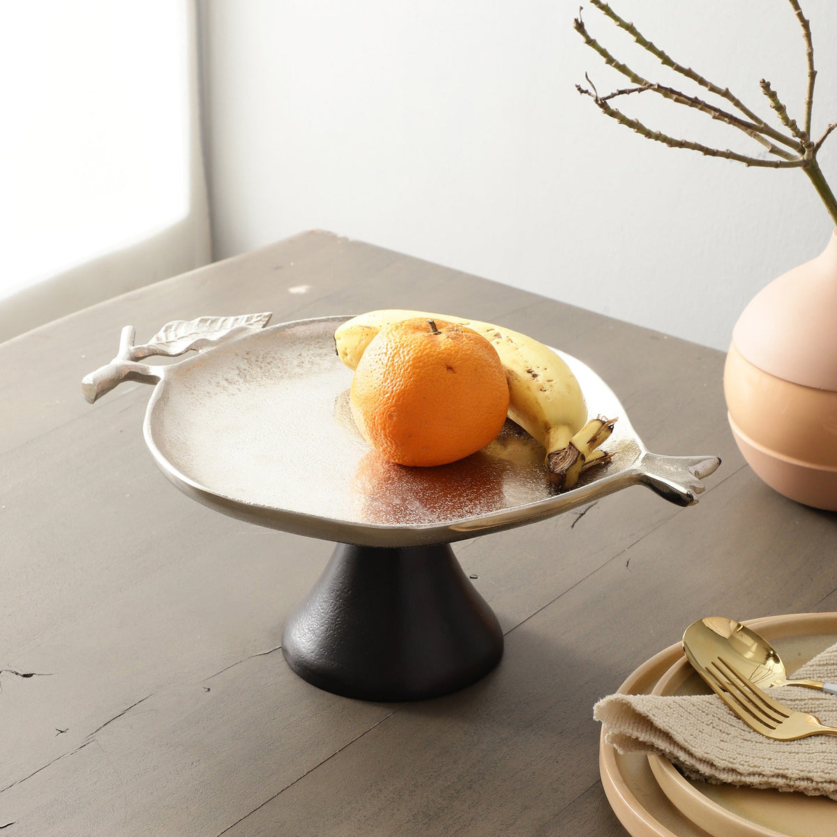 Pomegranate Metal Platter in Silver Black M.M.I. OVERSEAS