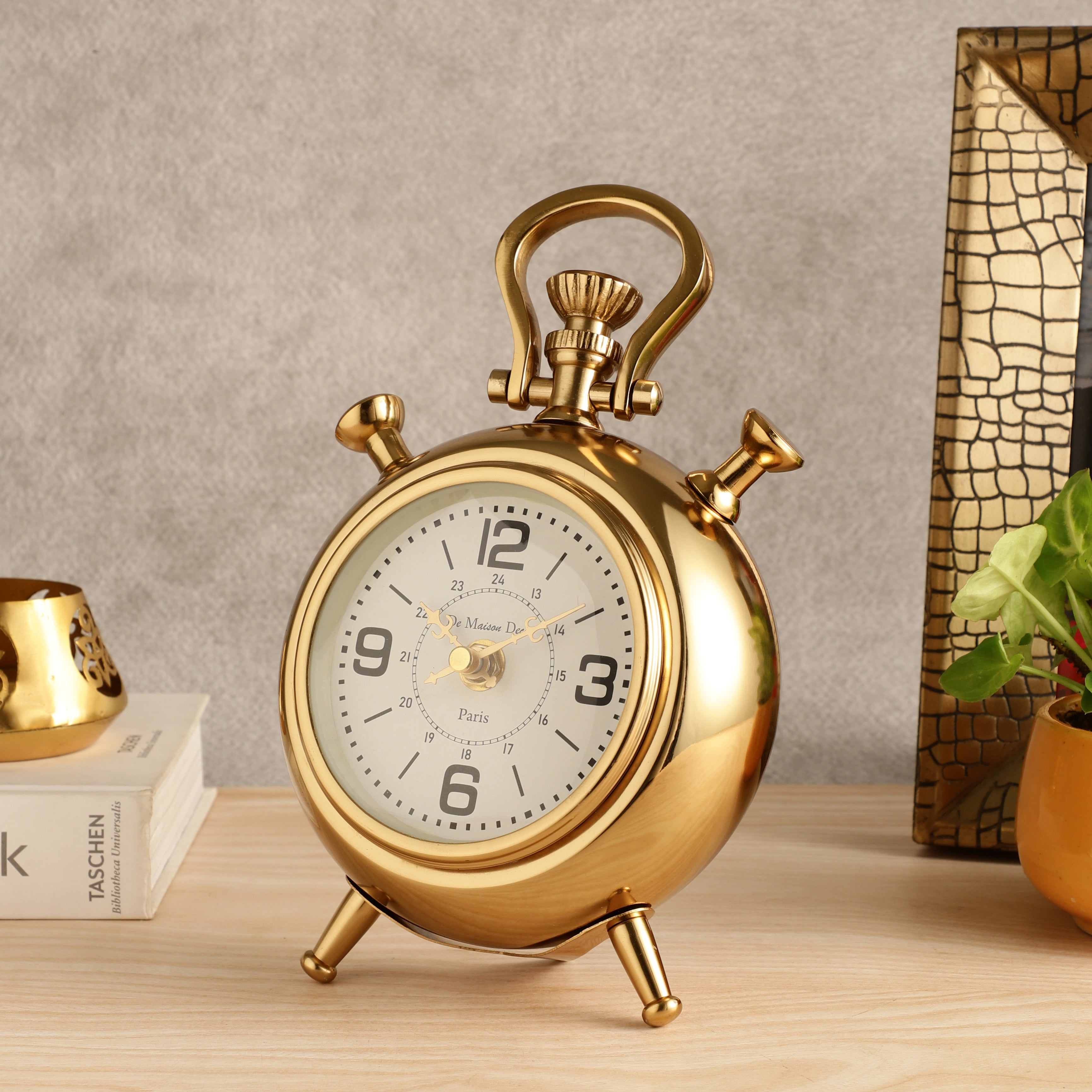 The Belvedere Table Clock M.M.I. OVERSEAS