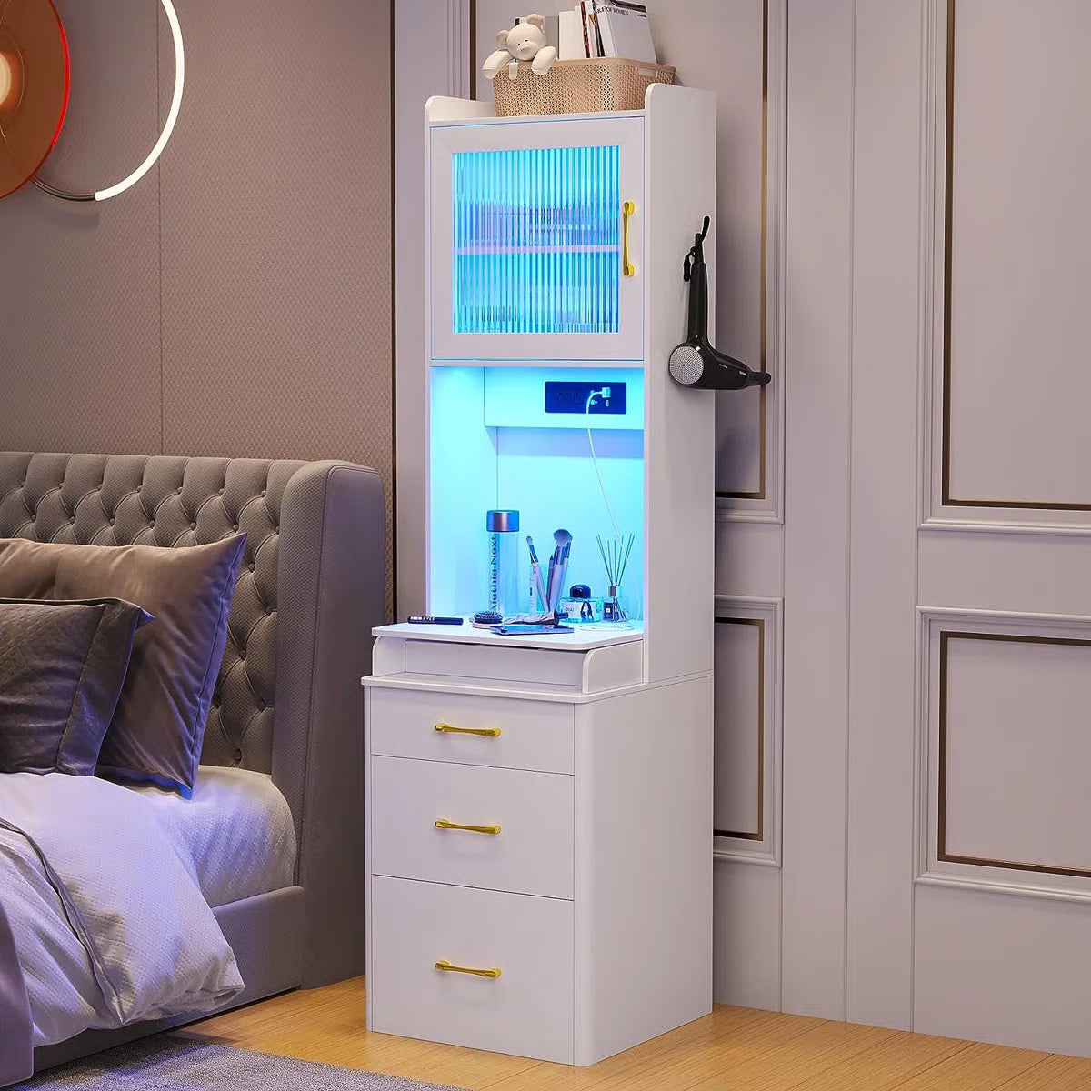 Modern Jamone Makeup Vanity with Storage, LED Lights and Built-In Power- OUCH CART | Dressing table