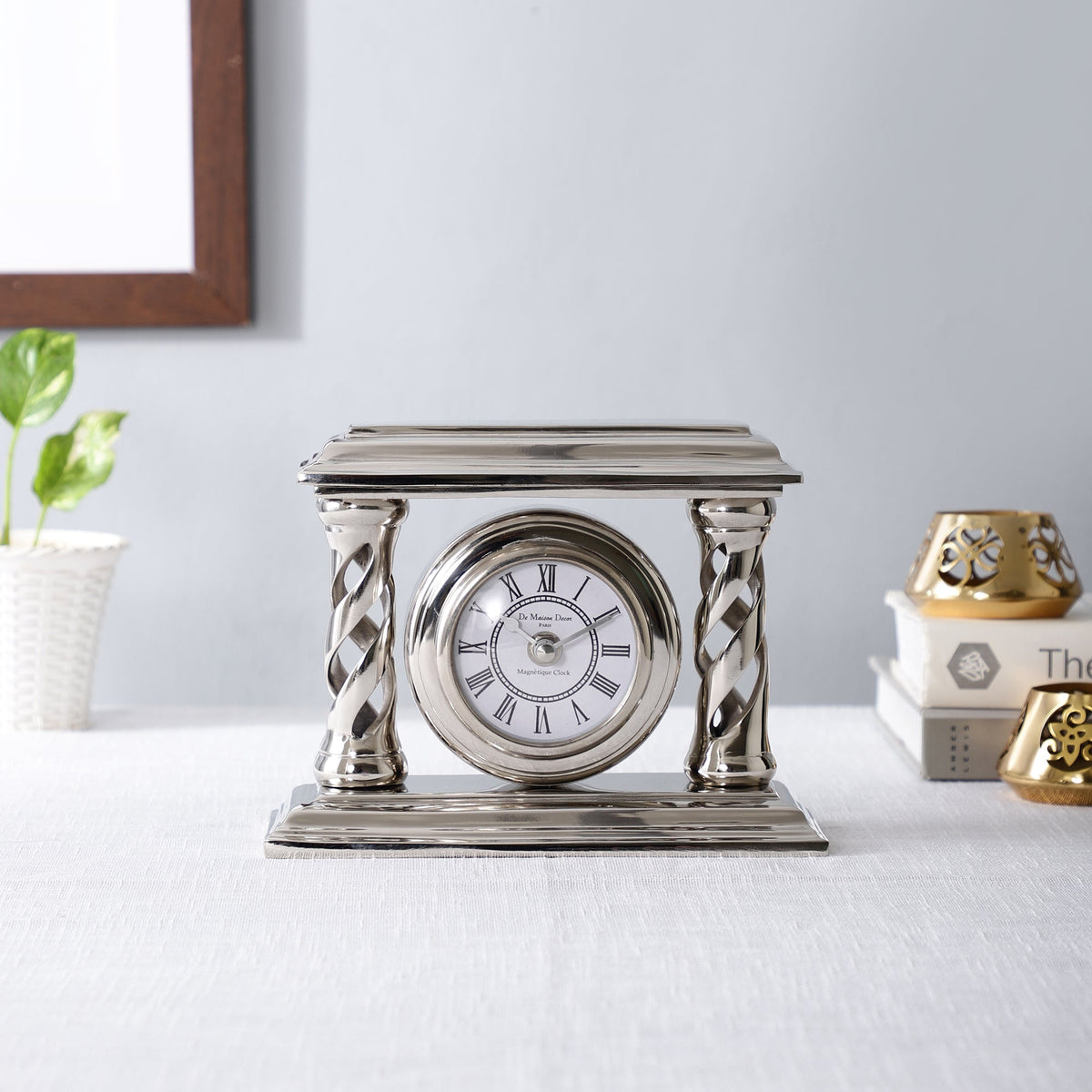 Velor Table Clock M.M.I. OVERSEAS