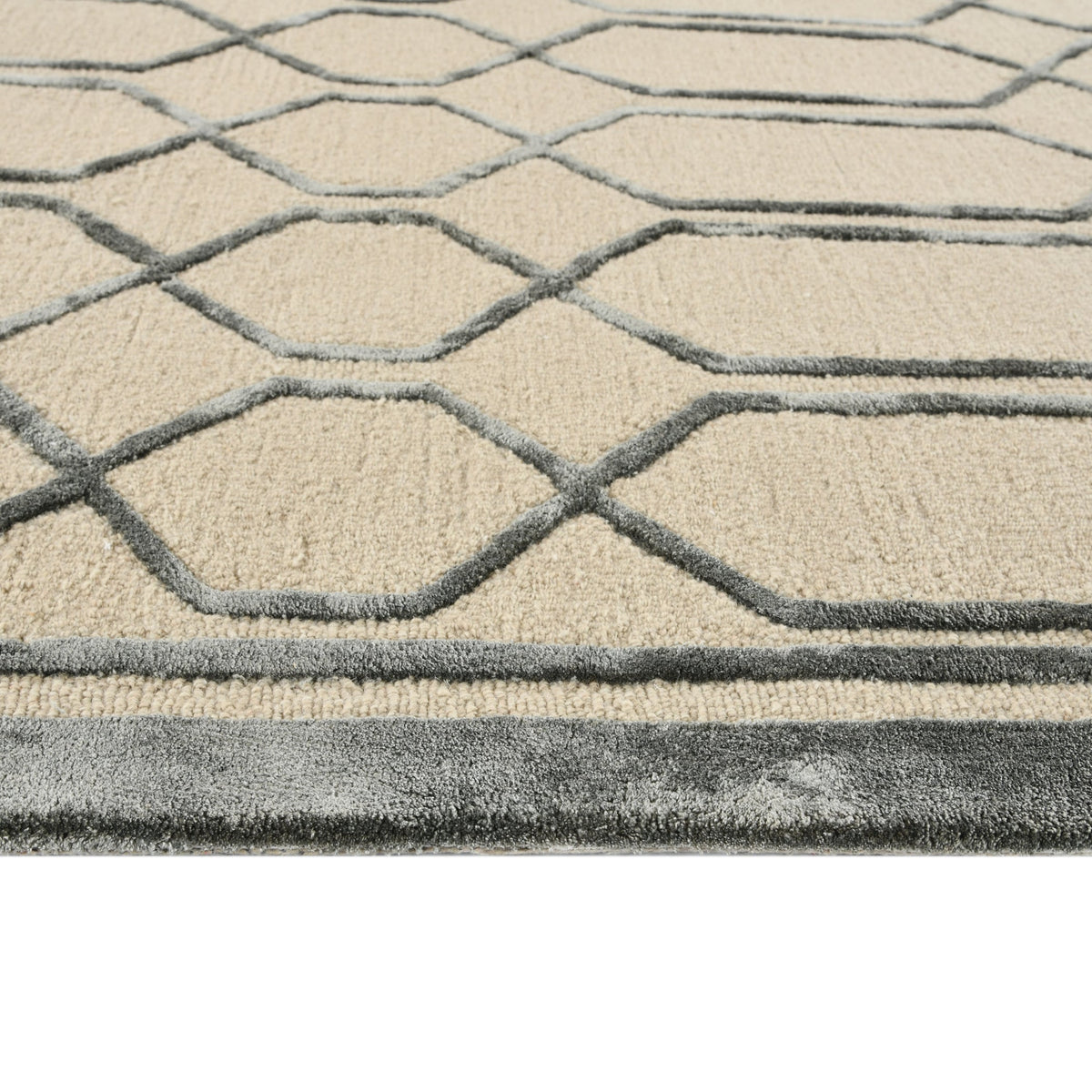 Saraswati Global Rug, Wool Area Rug, Vibrant And Luxurius Rug, 4x6 Feet, Anti Slip & Anti Skid Baking Carpet, Modern Rug, Ideal for Bedroom, Living Room, and Dining Room, Kids Room, Office Rug. Saraswati Global