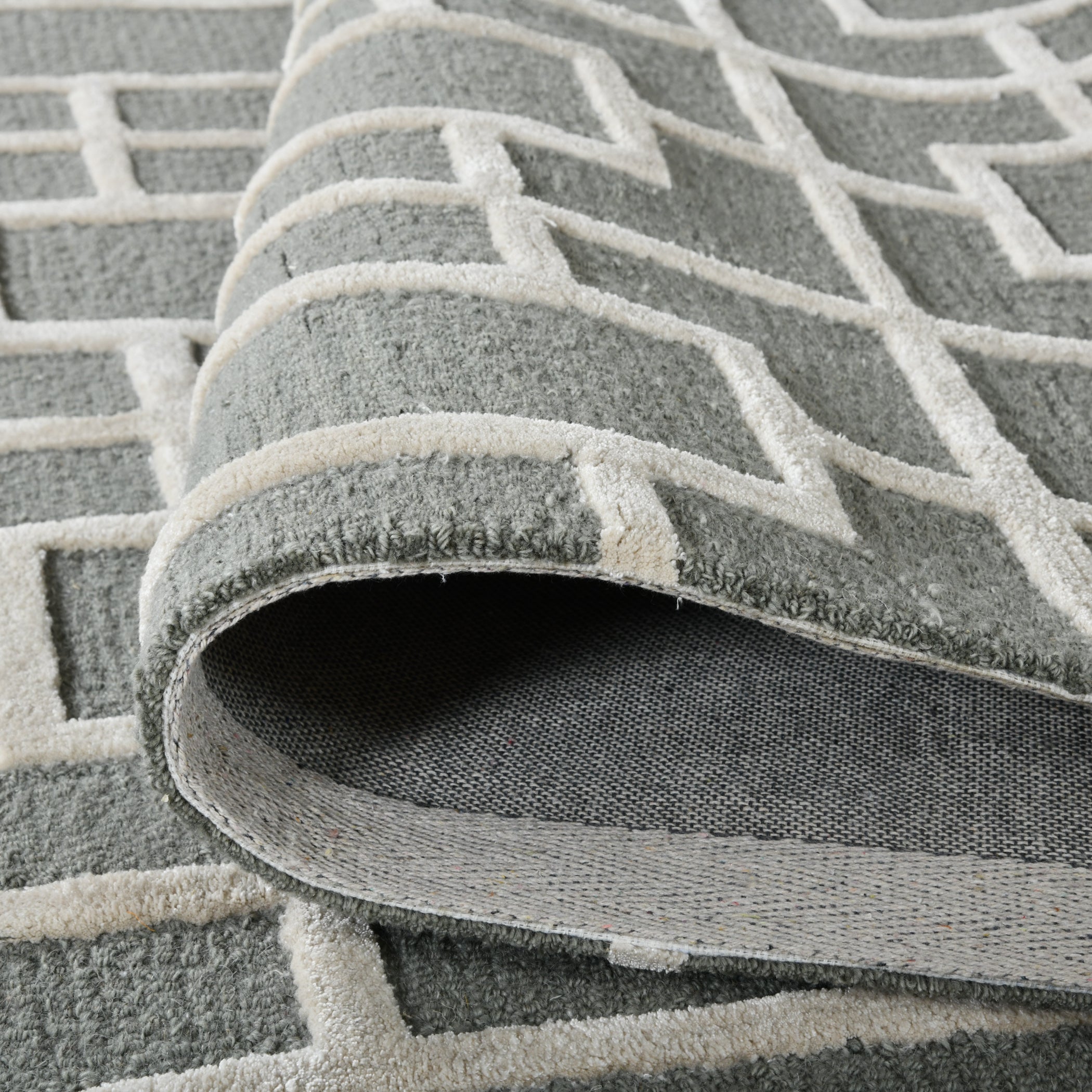 Saraswati Global Rug, Premium Wool Area Rug, 4x6 Feet, Luxury Rug, Ideal for Bedroom, Living Room, and Dining Room, Kids Room, Office Rug, Anti-Skid & Anti Slip Backing Carpet.