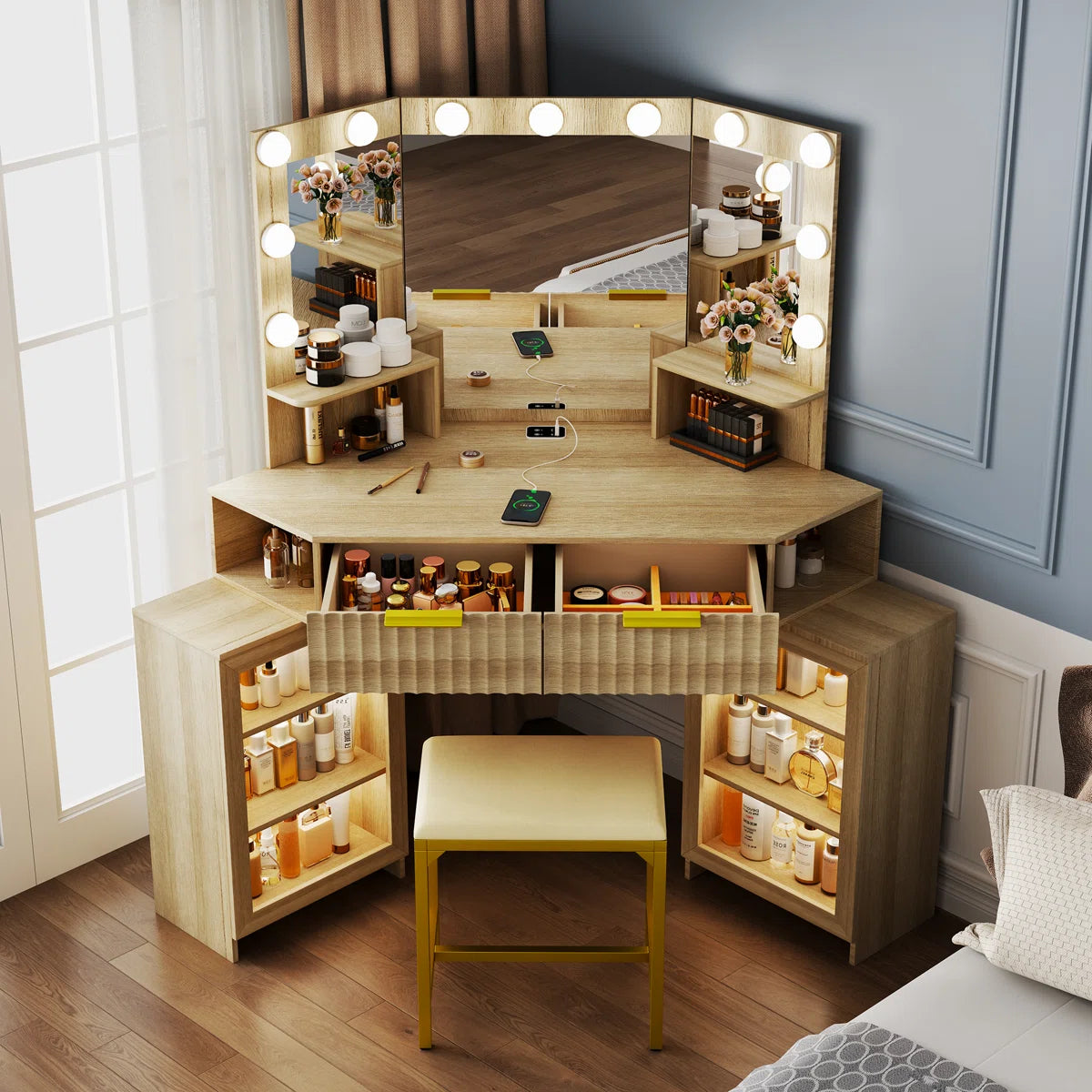 Makeup Vanity with Motion-Activated LED Mirror and Sensor Module-OUCH CART | Dressing table