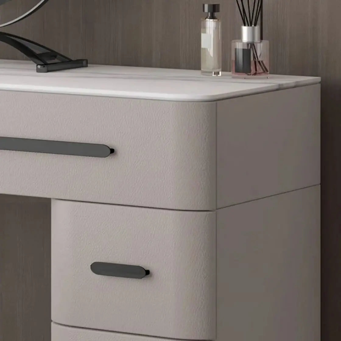 Makeup Vanity Desk with Lighted Mirror, 5 Drawers & Integrated Power Outlet -OUCH CART |Dressing table