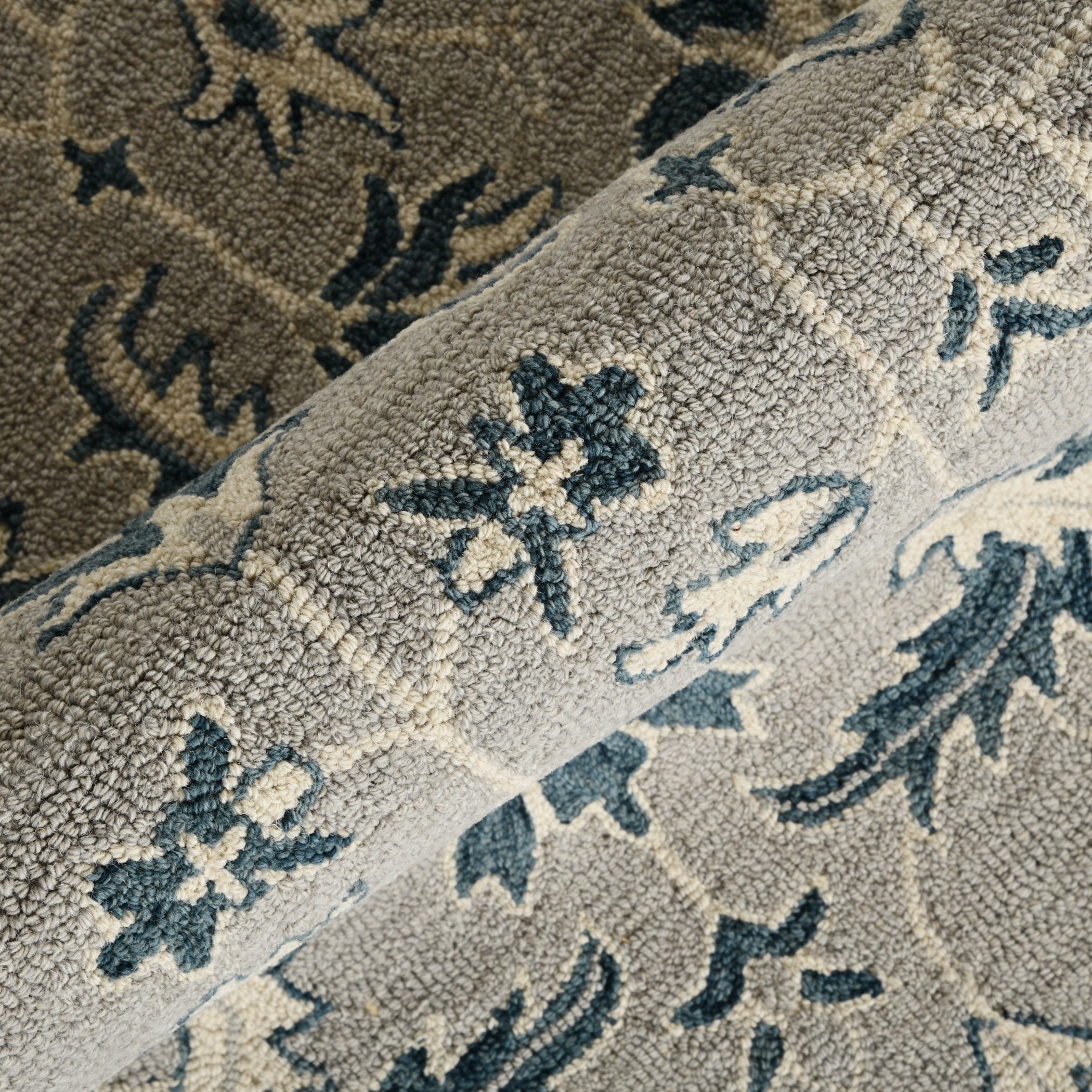 Saraswati Global Rug, Premium Wool Area Rug, 5x8 Feet, Luxury Rug, Ideal for Bedroom, Living Room, and Dining Room, Kids Room, Office Rug, Anti-Skid & Anti Slip Backing Carpet.