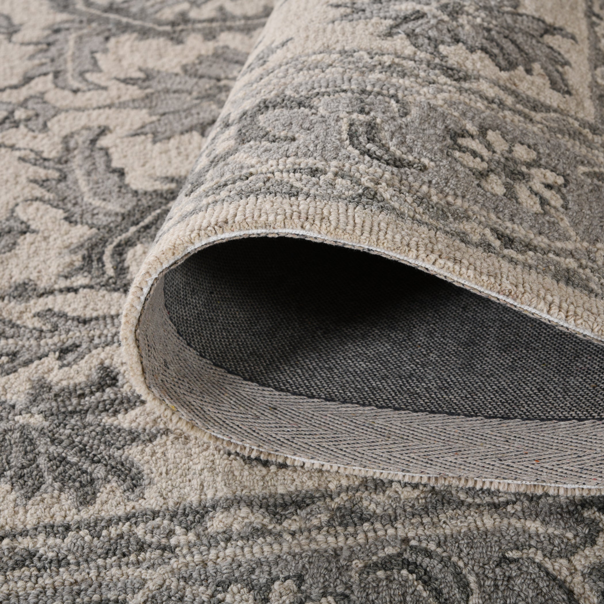 Saraswati Global Rug , Handmade Area Rug, 5x8 Feet, Wool & Viscose Rug, Luxurious Anti-Skid & Anti Slip Backing Carpet , Ideal for Bedroom, Living Room, and Dining Room, Kids Room, Office Rug.