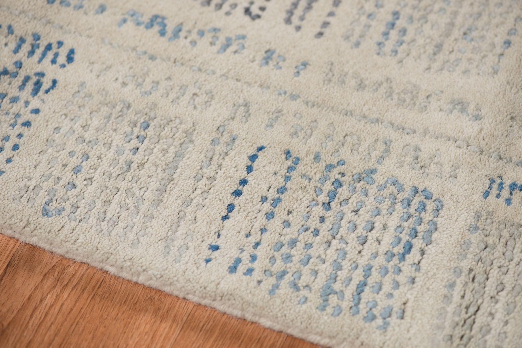 Dusk Blue Wool Vector 5x8 Feet  Hand-Tufted Carpet - Rug