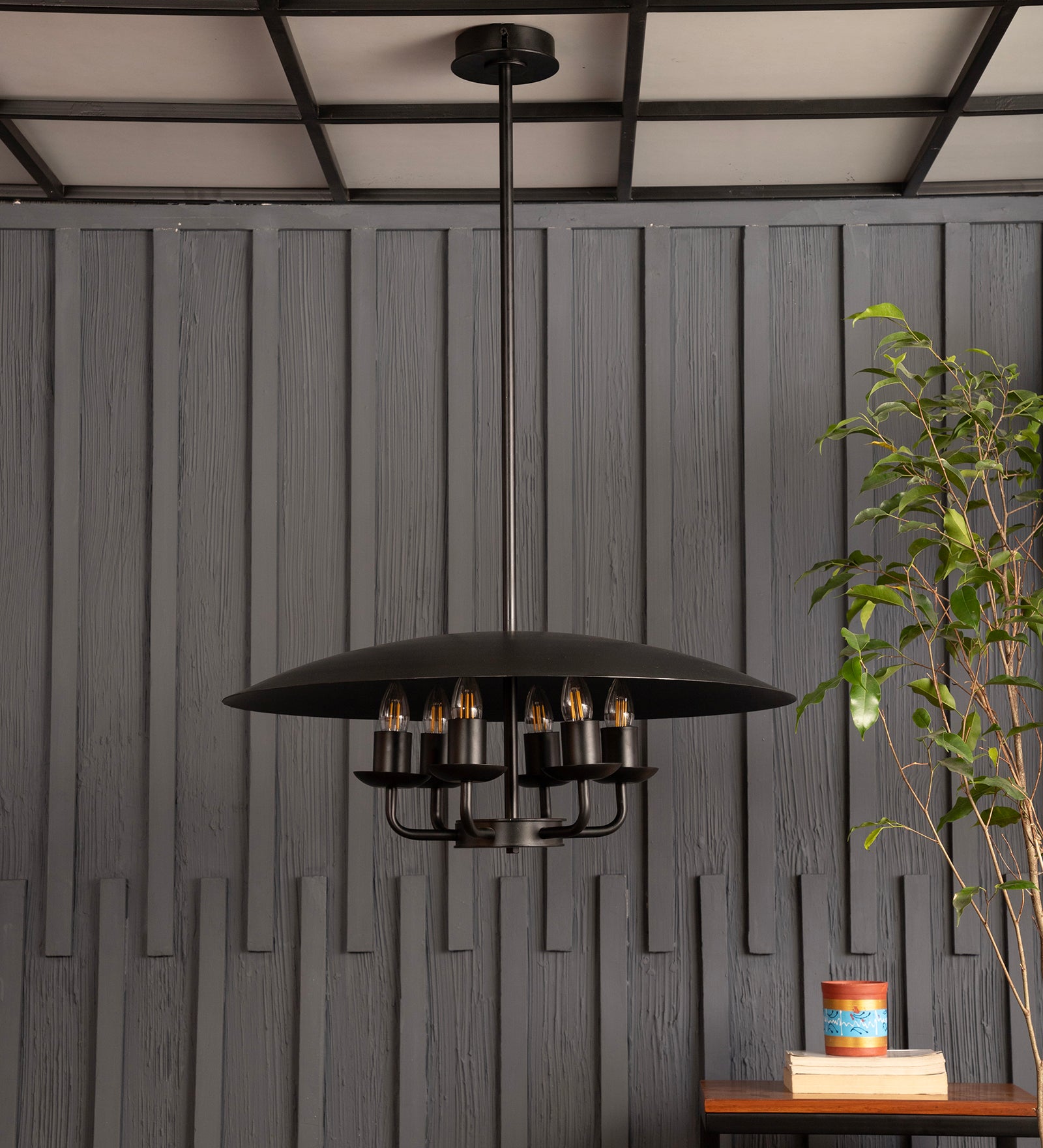Pelican 6 Lt Chandelier By Shoppeefry