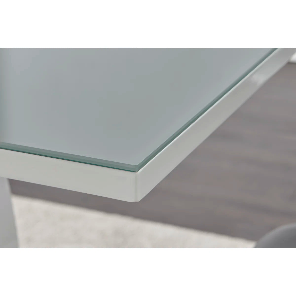 Scottsmoor Halo Dining Table Set in Modern High Gloss with 6 Luxury Velvet Dining Chairs