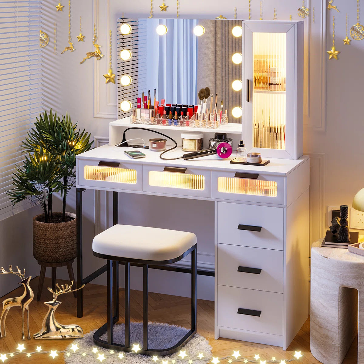 Seandell Vanity Desk for Bedroom with Mirror and Elegant Design-OUCH CART | Dressing table