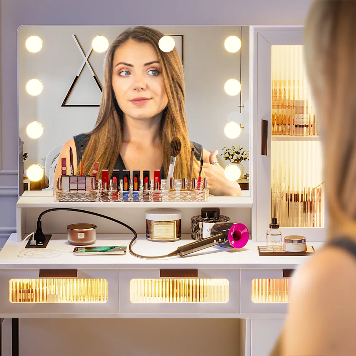 Seandell Vanity Desk for Bedroom with Mirror and Elegant Design-OUCH CART | Dressing table