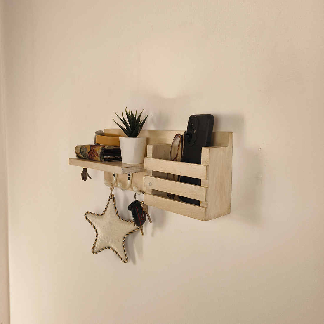TULIP Wooden Wall Shelf Organiser with Key Holders