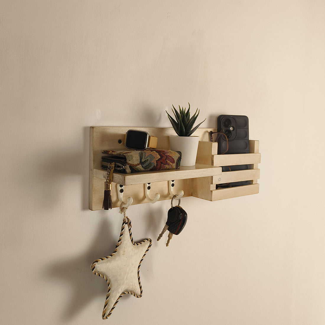 TULIP Wooden Wall Shelf Organiser with Key Holders