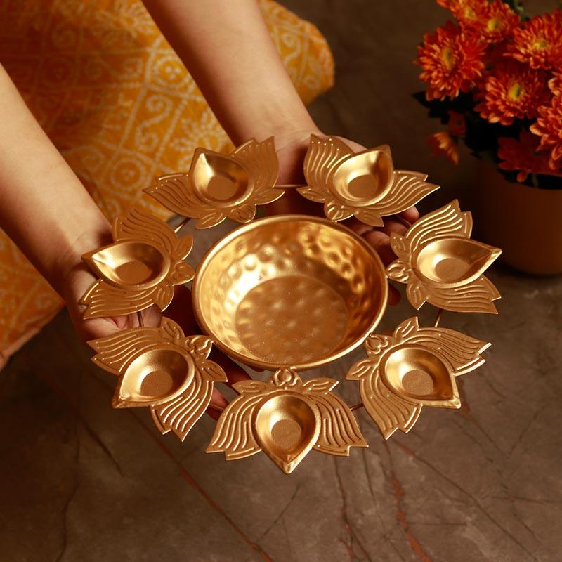 Lotus Inspired Centerpiece Urli Diya - Ouch Cart