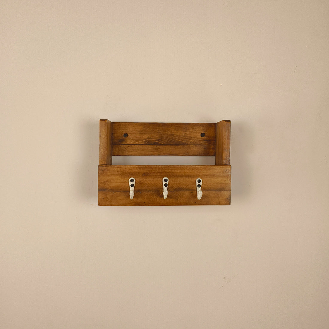 Tivoli Wooden Wall Organiser with Key Holders