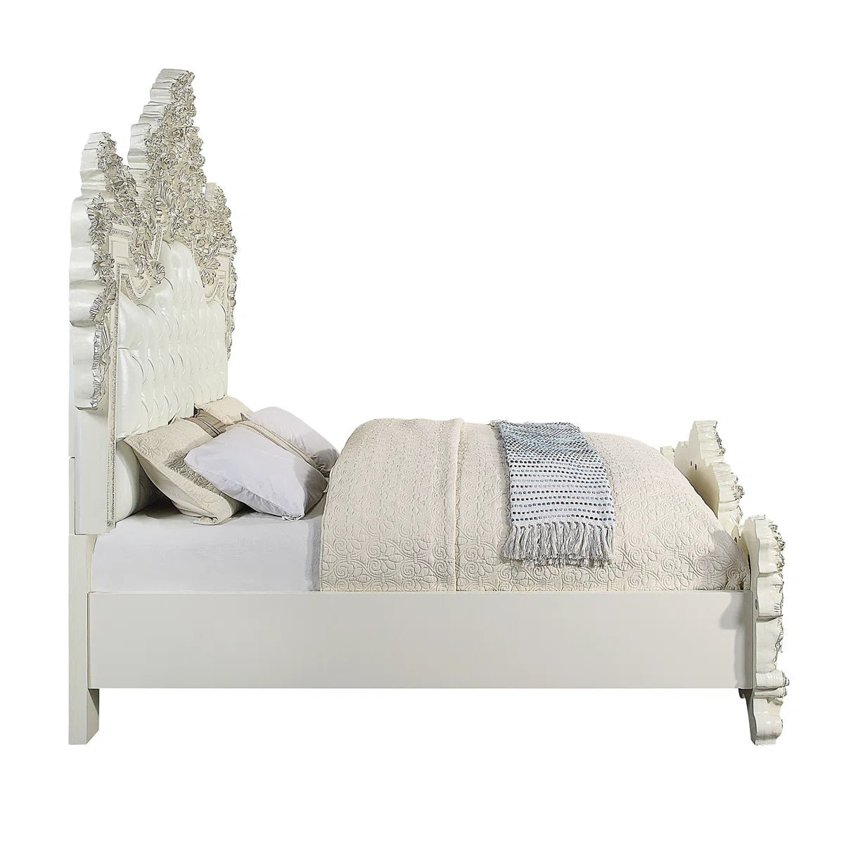 Traditional Luxurious upholstered bed,bed frame,platform bed