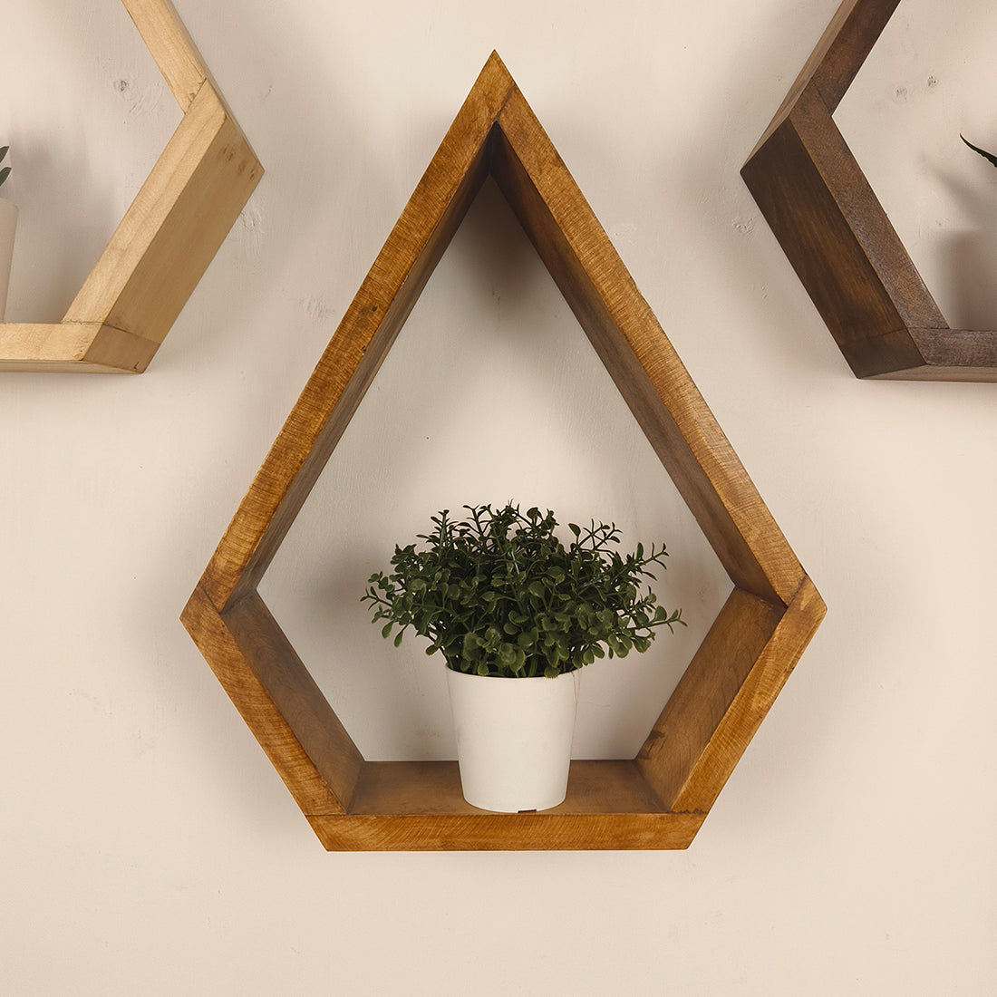 WILLIAM III Diamond Shaped Set of 3 Wooden Wall Shelves - OUCH CART | Wall decor