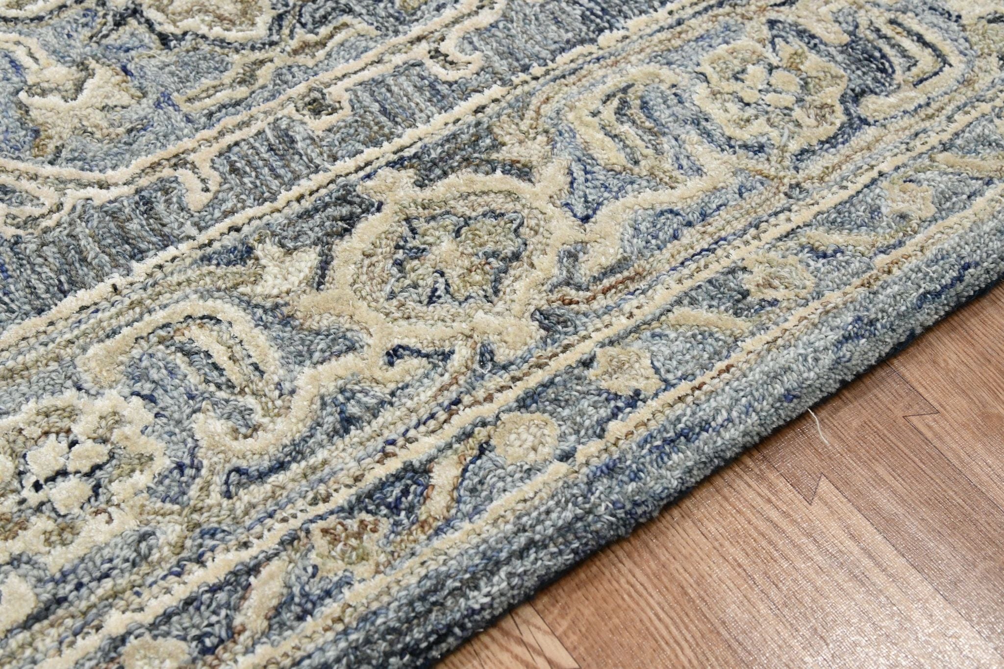 Denim-Gray Wool & Viscose Vestige 8X10 Feet  Hand-Tufted Carpet - Rug
