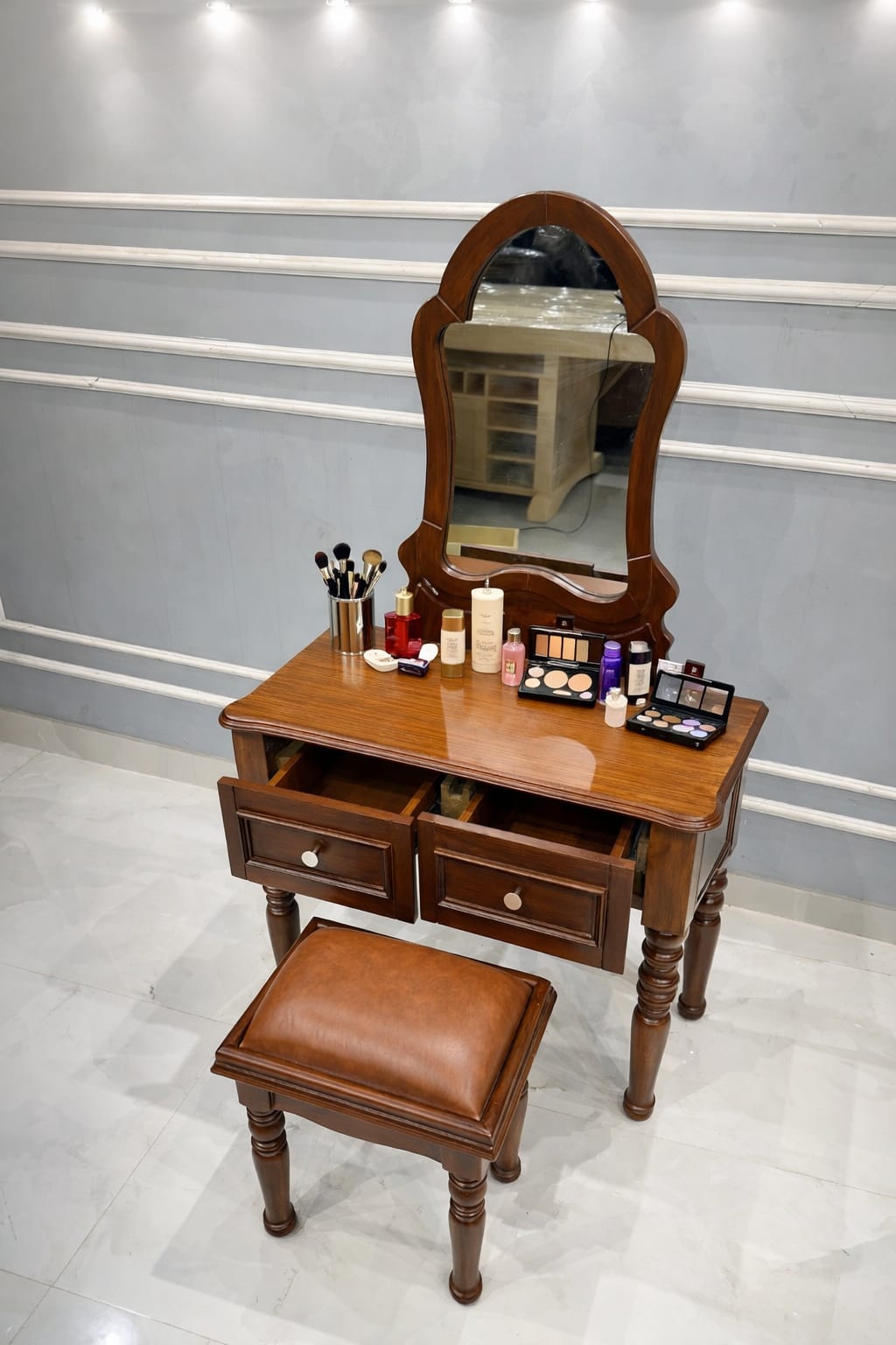 Vintage Mahogany Makeup Vanity Set with Petal Mirror & Stool