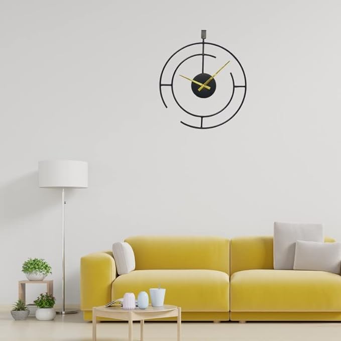 Time Travlling Wall Clock N.R.HOMESDECOR