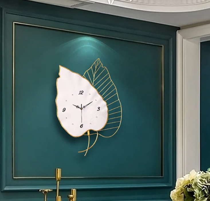 White Betel Leaf Clock N.R.HOMESDECOR
