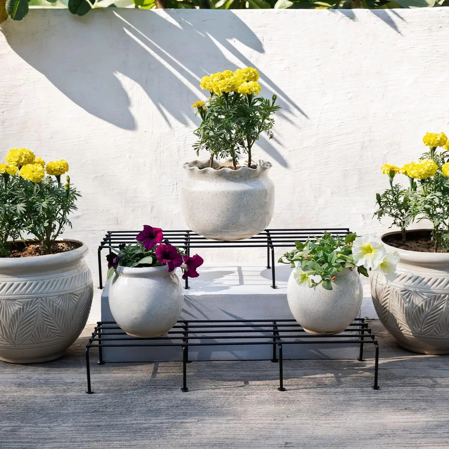 Iron Indoor/Outdoor Flower Pot/Plant Stand/Gamla Stand Heavy Duty Iron Used for Home Garden Balcony Living Room Decor (Black-Set of 4) - Ouch Cart