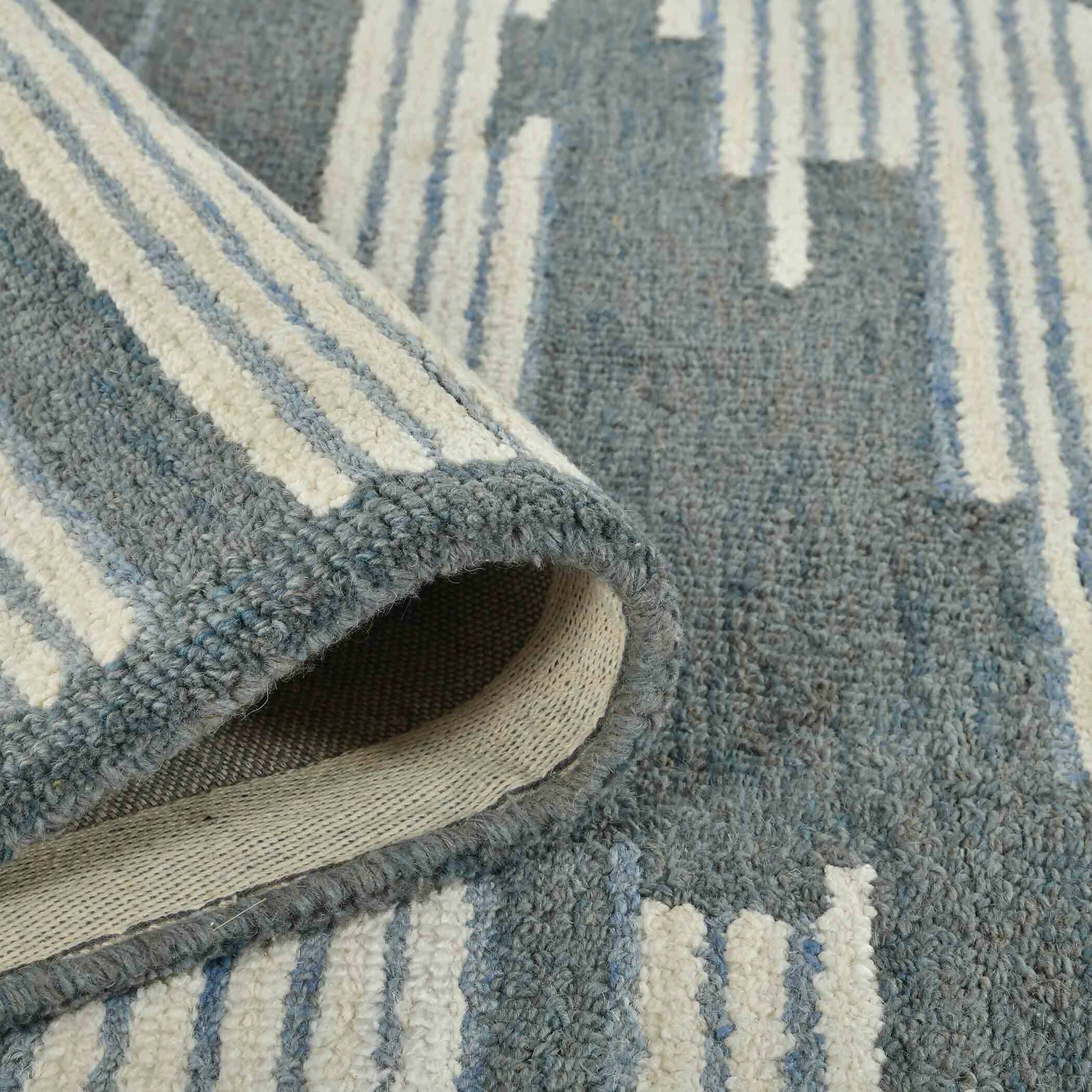 Blue Wool Chicago 5x8 Feet Hand-Tufted Carpet Rug