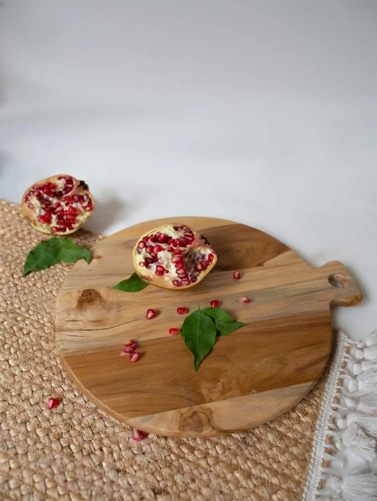 TEAK WOOD ROUND CHOPPING BOARD II WOODEN CUTTING BOARD - Ouch Cart