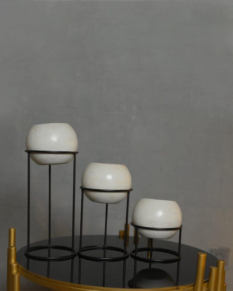 Black Colour Round Stand & White Pot ( Combo Offer 3) - Ouch Cart