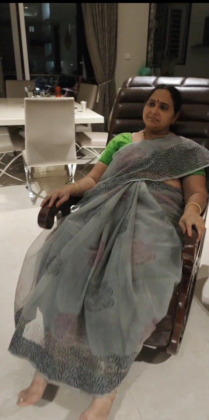 Sheesham Wood Antique Rocking Chair - Ouch Cart