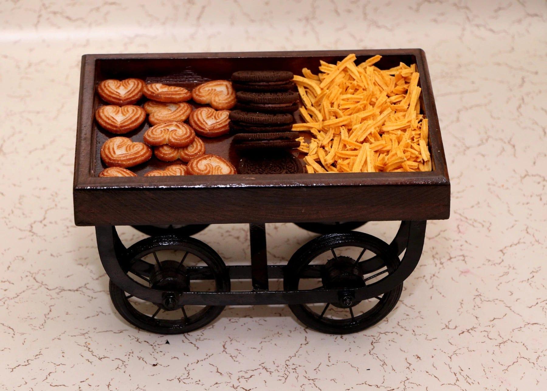 WOODEN DESI KART/REDA FOR SERVING II MOVABLE WHEELS - Ouch Cart