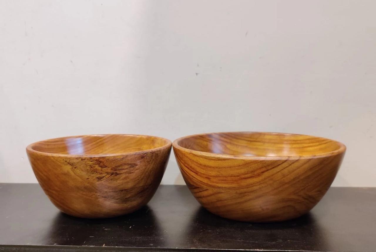 WOODEN SALAD BOWL || SET OF 2 || FOOD SAFE || SHEESHAM WOOD || HOT/COLD MEAL - Ouch Cart