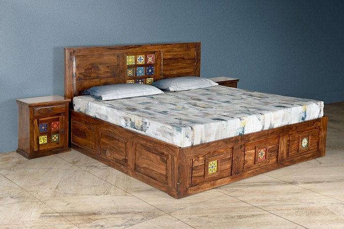 Sheesham Wood Kadambini King Bed - Ouch Cart