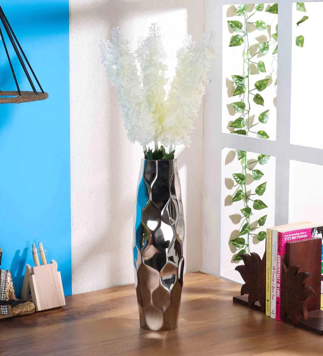 Table Showpiece
