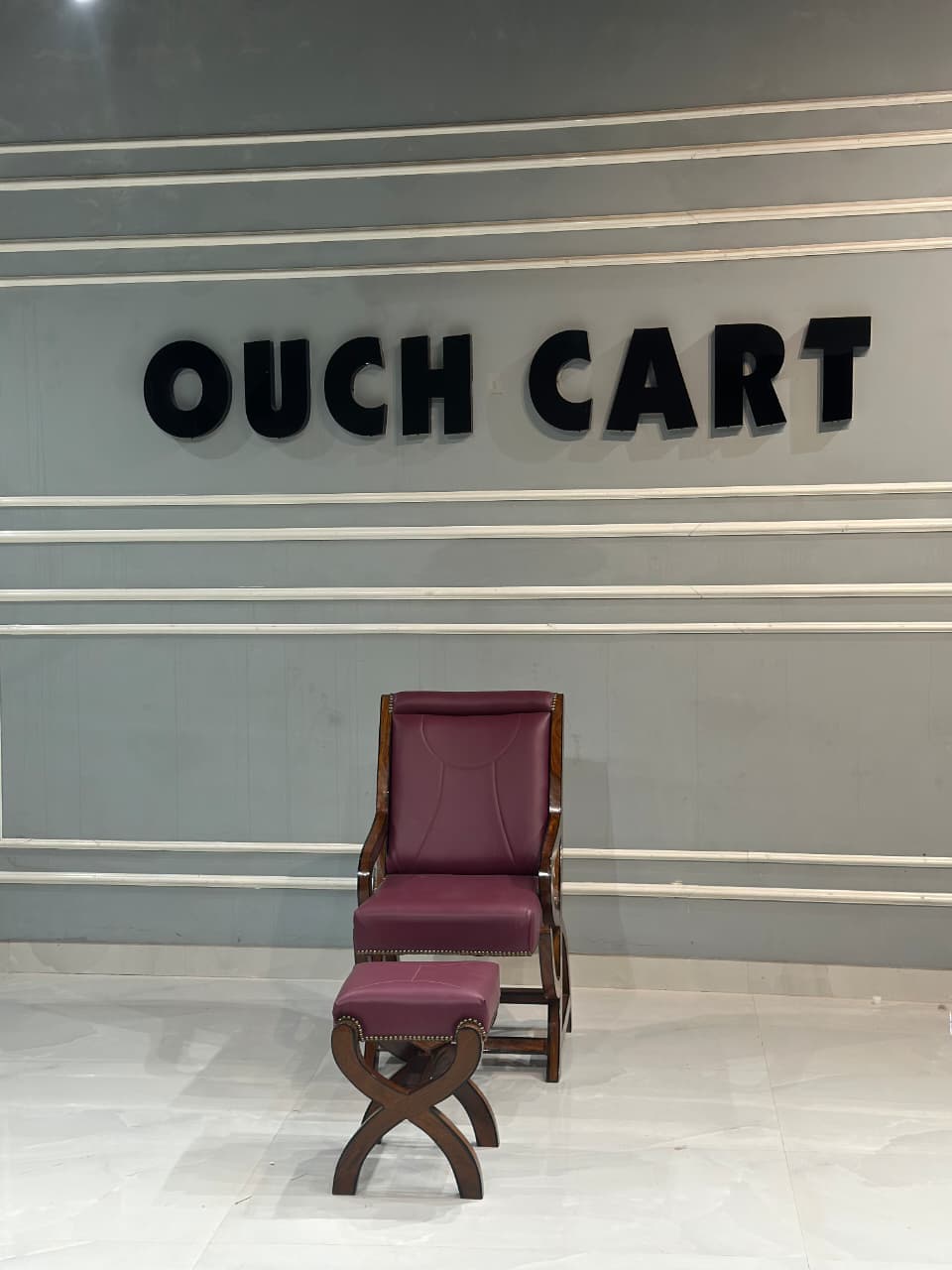 Wide Unique Back Design Armchair With Ottoman