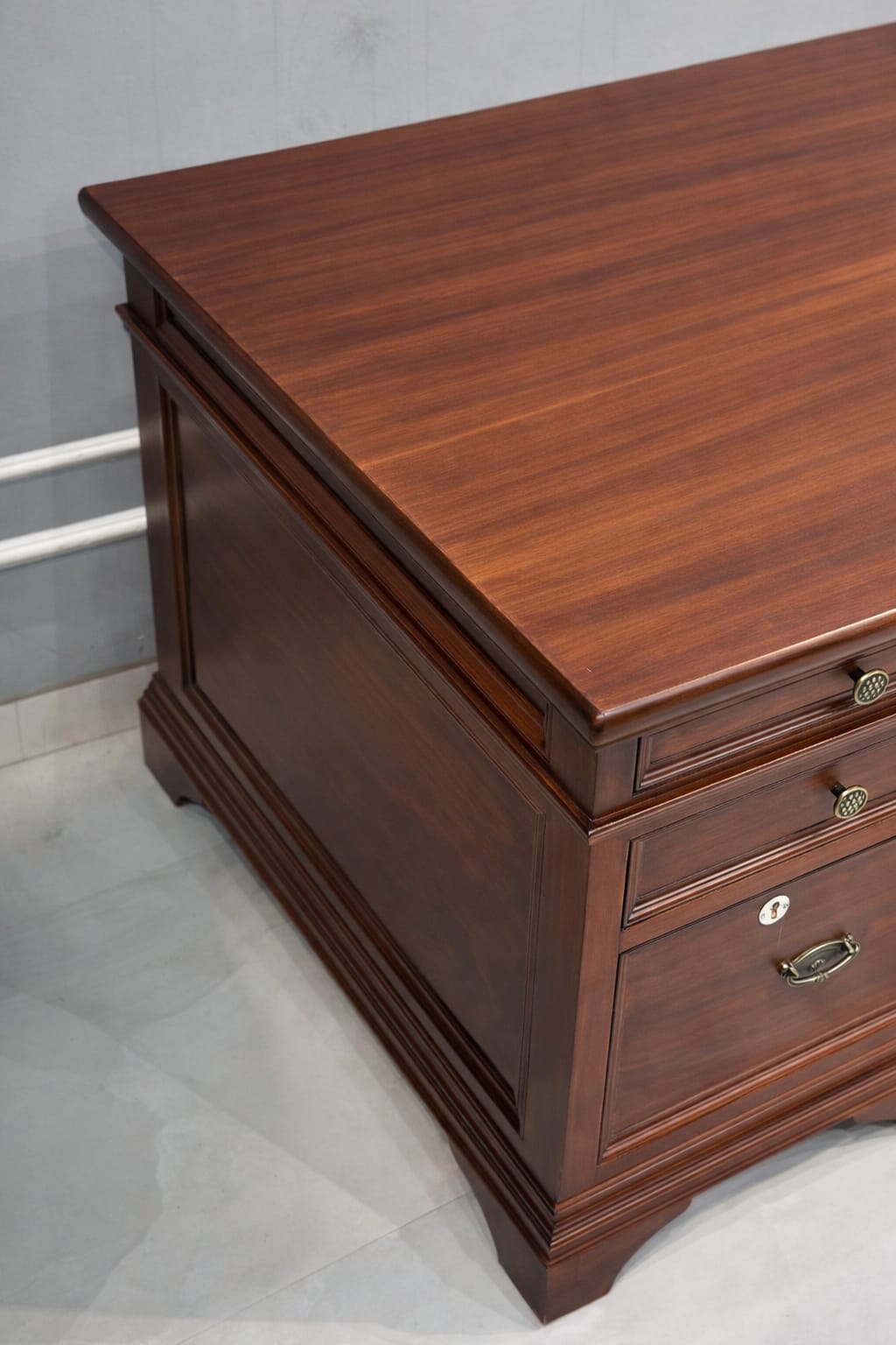 Classic Wooden Executive Office Table with Storage Drawers | Premium Work Desk