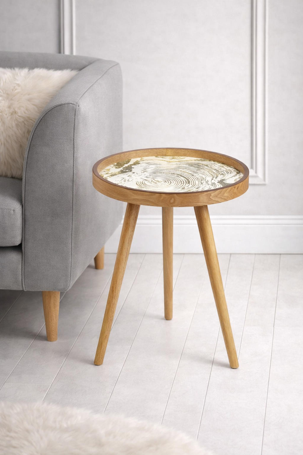 Oakveil Brown Table  Medium