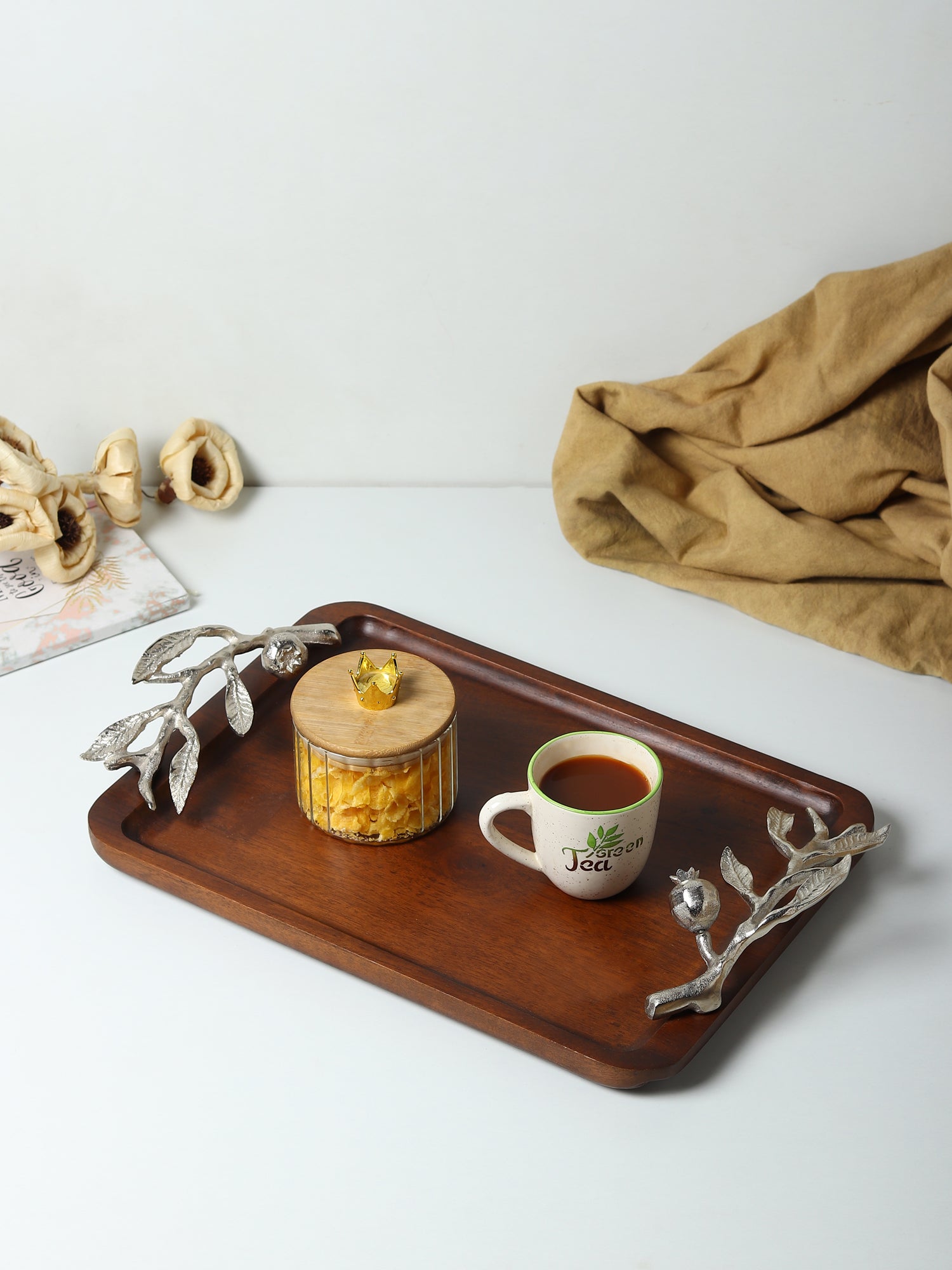 Pomegranate tray gold