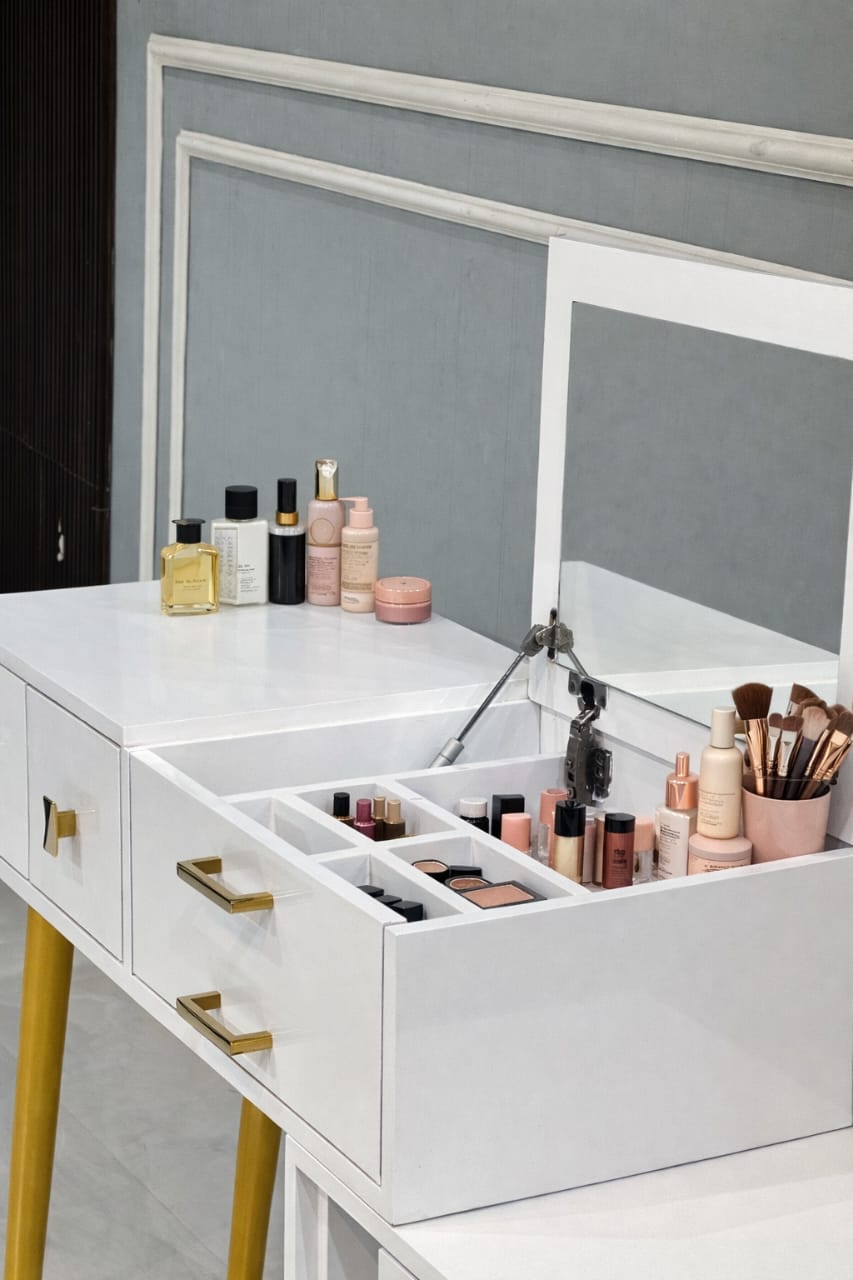 Valentina White Makeup Vanity Dressing Table with Mirror with Stool Vanity Desk, Makeup Vanity with Mirror, White Desk with Drawers, Makeup Vanity Desk, for Bedroom