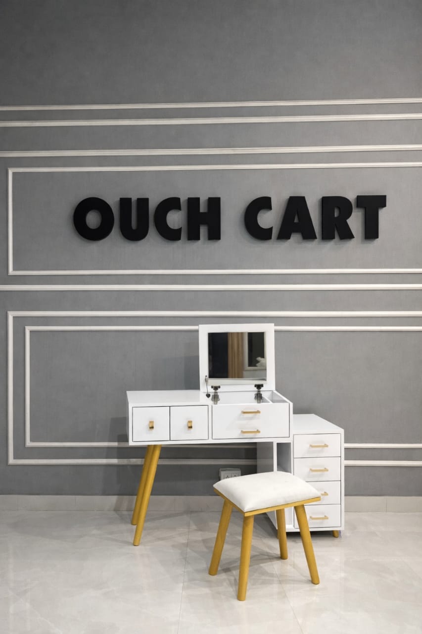 Valentina White Makeup Vanity Dressing Table with Mirror with Stool Vanity Desk, Makeup Vanity with Mirror, White Desk with Drawers, Makeup Vanity Desk, for Bedroom