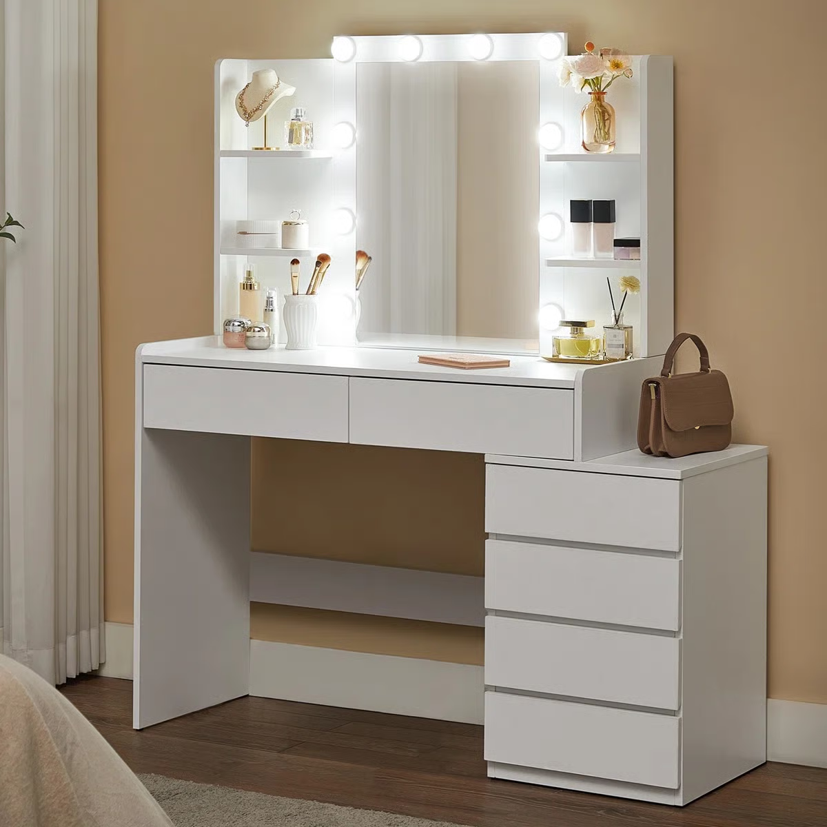 Modern Bedroom Vanity Desk 39.4'' Wide with LED Mirror and 6 Drawers - OUCH CART | Dressing table 
