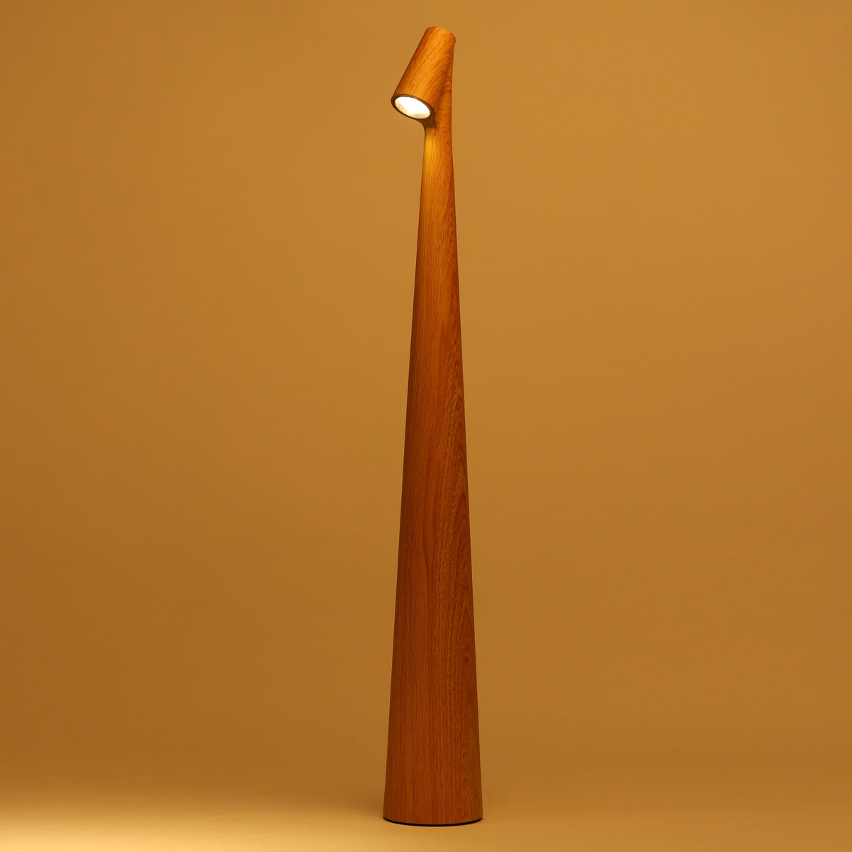 Baron Natural Wood Lamp