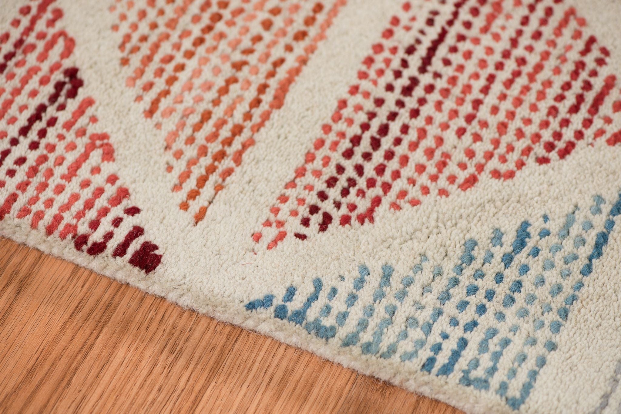 Orange Wool Vector 5x8 Feet  Hand-Tufted Carpet - Rug