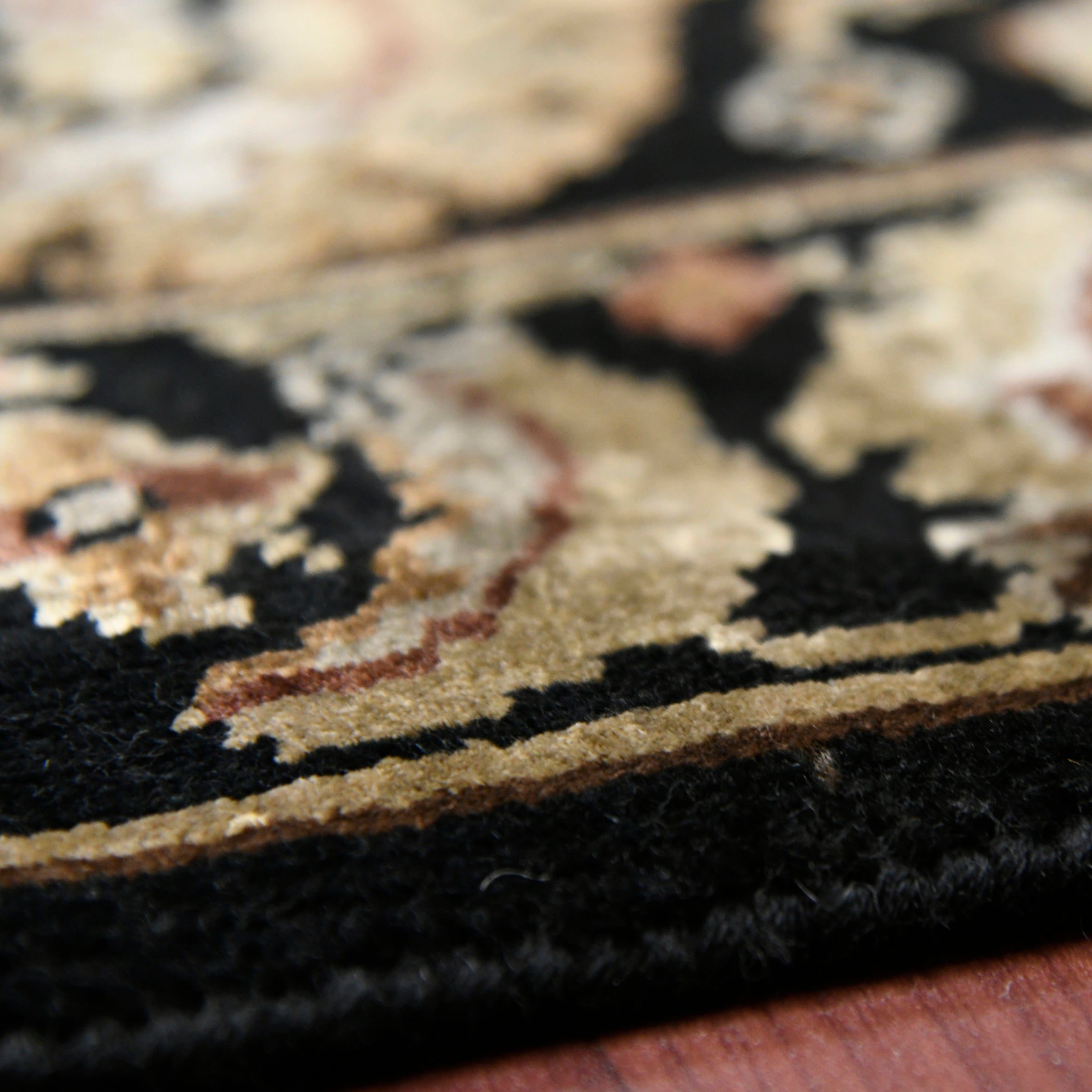 Luxor Classic Pattern Hand Knotted  Rectangle Anti-Skid Designer Carpet, Prayer Rug For Office Cabins, Small Living Spaces - 2'X3'