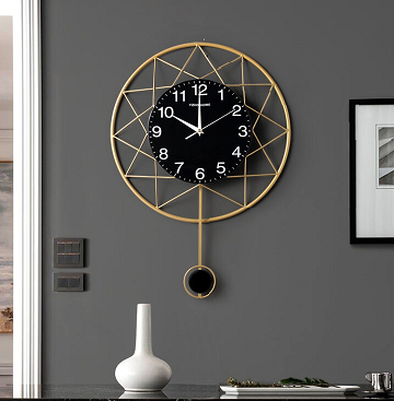 black daimond round   wall clock