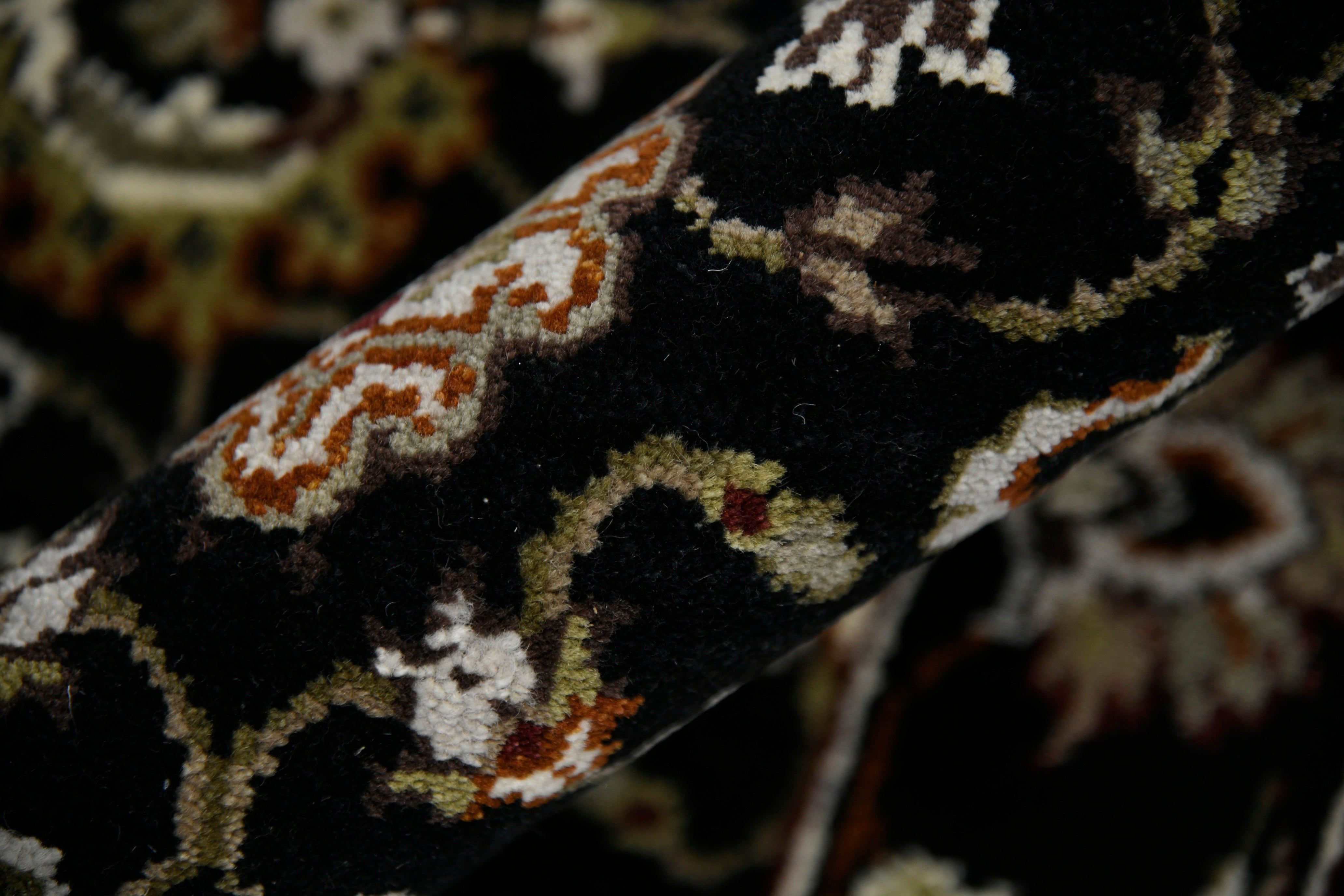 Luxor Classic Pattern Hand Knotted  Rectangle Anti-Skid Designer Carpet, Prayer Rug For Office Cabins, Small Living Spaces - 2'X3'