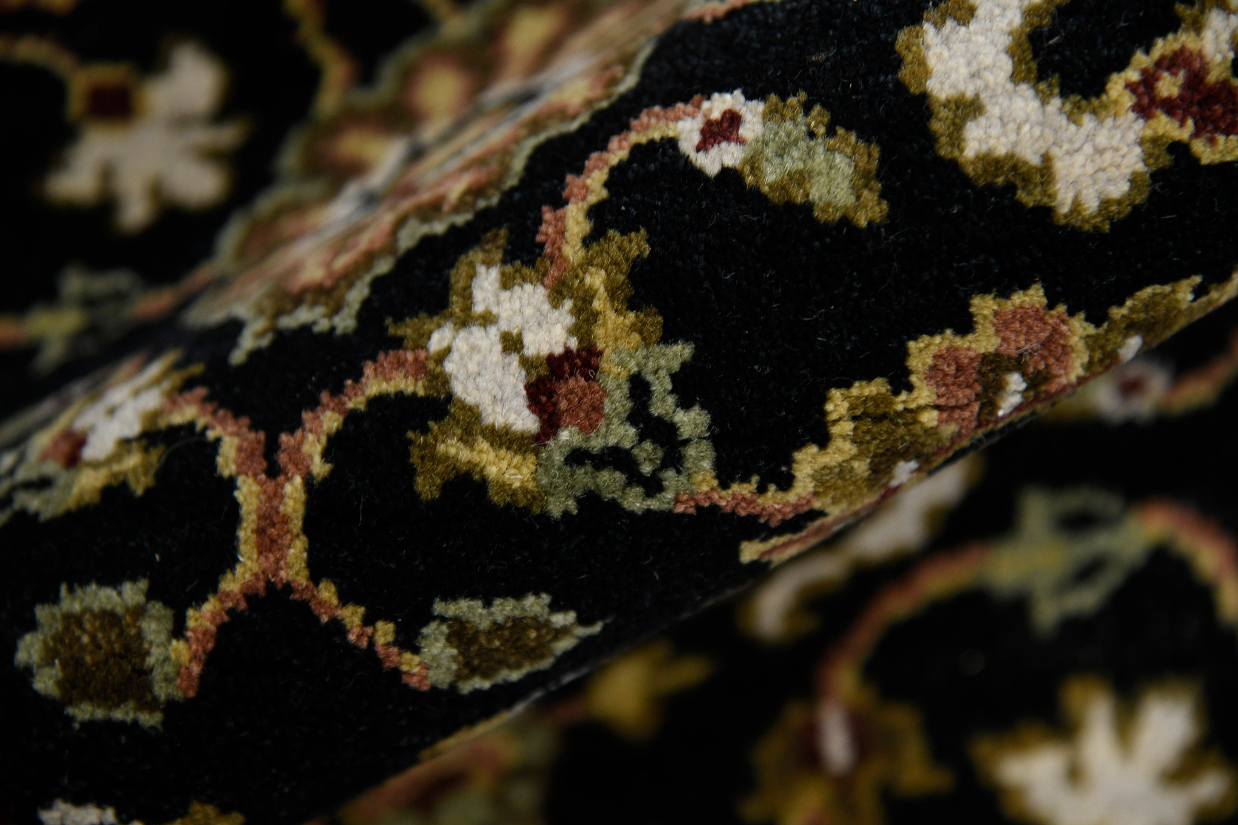 Luxor Classic Pattern Hand Knotted  Rectangle Anti-Skid Designer Carpet, Prayer Rug For Office Cabins, Small Living Spaces - 2'X3'